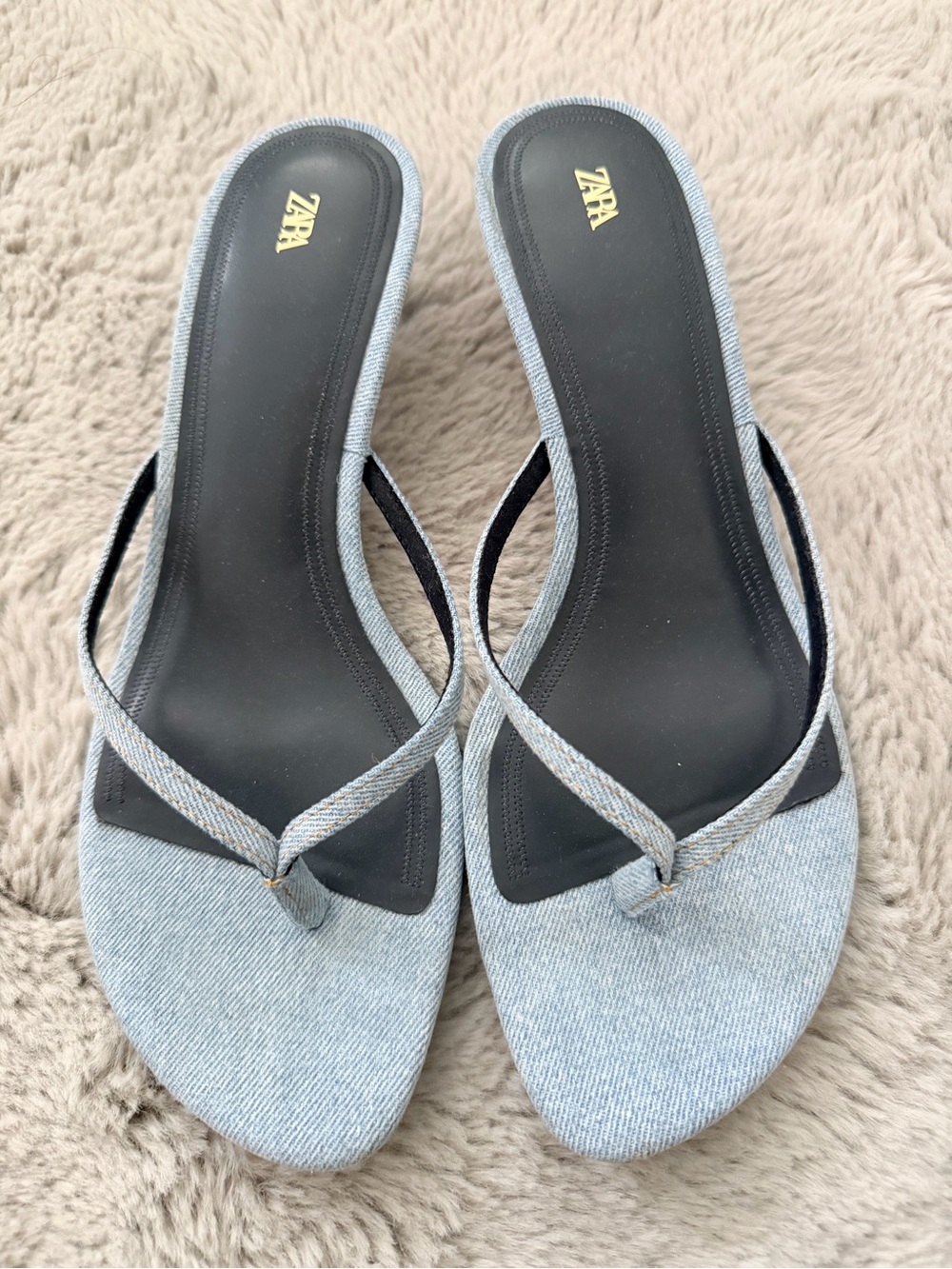 ZARA Women’s Denim Thong Kitten Heel Sandals Light Blue Size 38 US 7.5